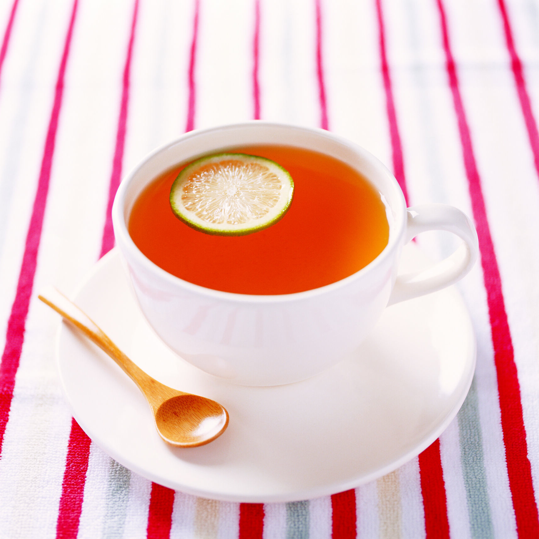 “绿茶伤胃，红茶养胃”，到底对不对？